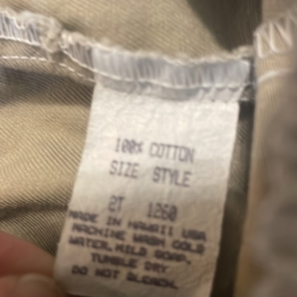 InDesign boyswear tie burgundy button down long sleeve shirt khaki shorts boy 2T - Picture 4 of 11